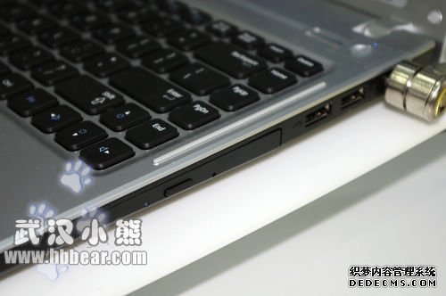 极致轻薄机身 三星Q330-JS0D仅售5999