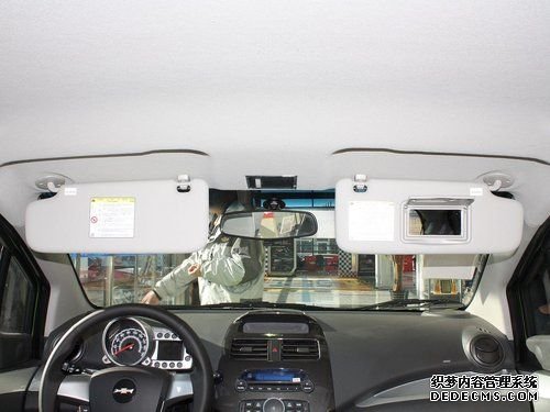 雪佛兰 SPARK内饰