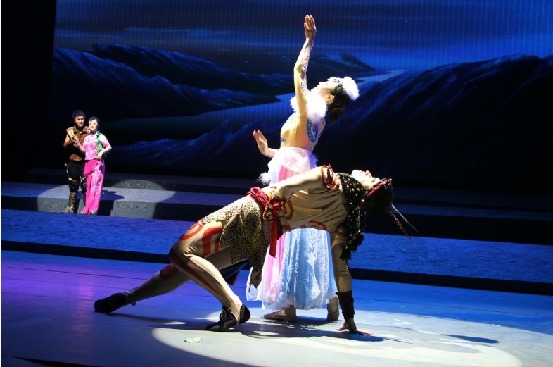 五幕民族歌剧《盐都传奇》在自贡市举行了首场演出