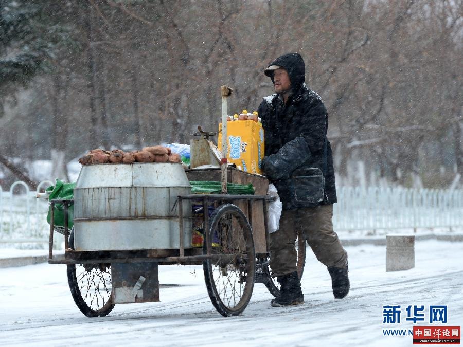 (关注东北大雪)(4)东北大雪持续 辽宁迎来立冬后首场强降雪