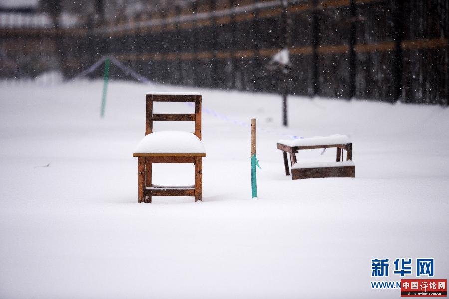 （关注东北大雪）（2）哈尔滨今冬首场暴雪致部分学校停课