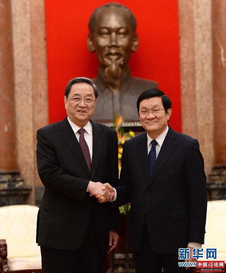 12月25日至27日,中共中央政治局常委、全国政协主席俞正声对越南进行正式访问。这是12月26日,俞正声在河内会见越南国家主席张晋创。 新华社记者马占成摄 12月25日至27日,中共中央政治局常委、全国政协主席俞正声对越南进行正式访问。这是12月26日,俞正声在河内会见越南国家主席张晋创。 新华社记者马占成摄