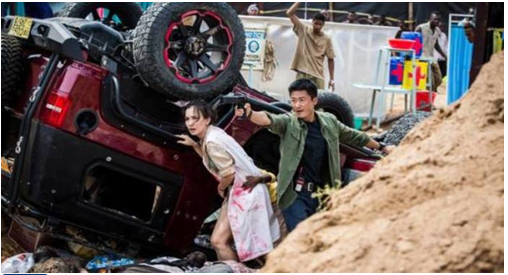 在美国看《战狼2》