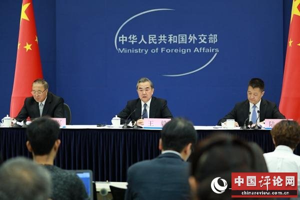 国务委员兼外交部长王毅(贾文婷 摄)