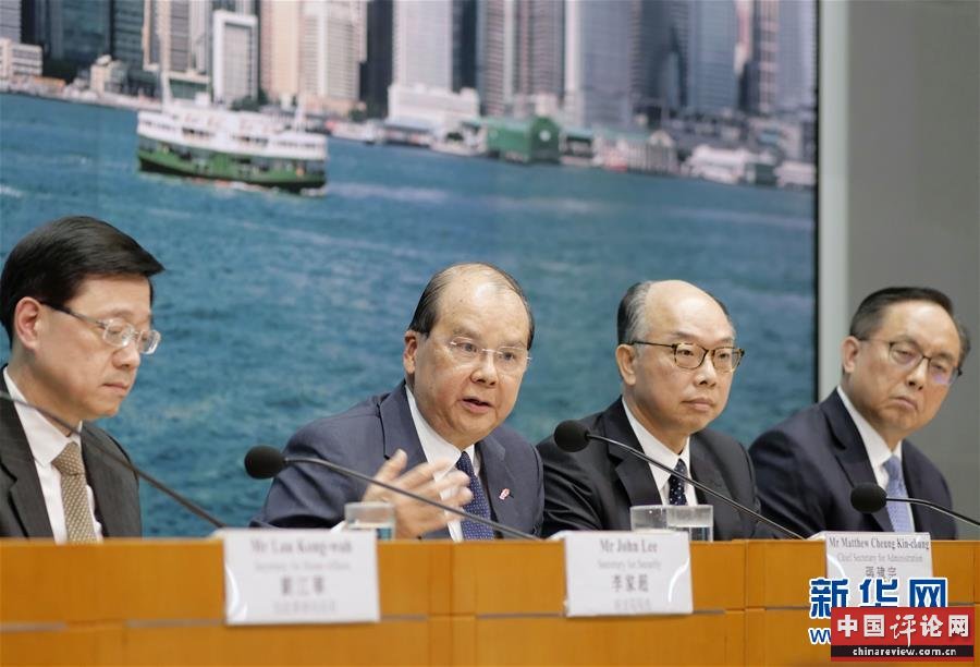 (港澳台·图文互动)(2)香港特区政府多部门:暴力行径无法无天 支持警队严正果断执法
