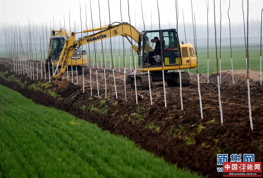 (在习近平新时代中国特色社会主义思想指引下——新时代新作为新篇章·习近平总书记关切事·图文互动)(2)为农田注入硬核生产力——一些地方春耕中农业科技创新扫描