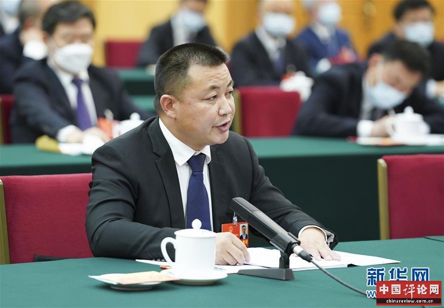 （新华全媒头条·图文互动）（11）从人民中汲取磅礴力量——习近平总书记同出席2020年全国两会人大代表、政协委员共商国是纪实
