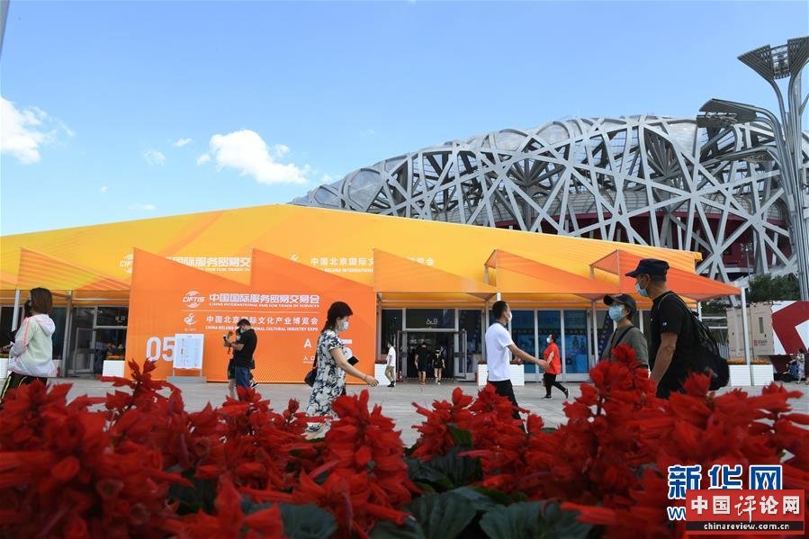 (新华全媒头条·聚焦三季度经济·图文互动)(11)逐季转好 稳定复苏——透视中国经济“三季报”