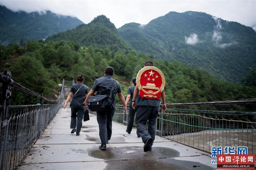 (新华全媒头条·图文互动)(14)历史交汇点上的宏伟蓝图——《中共中央关于制定国民经济和社会发展第十四个五年规划和二〇三五年远景目标的建议》诞生记