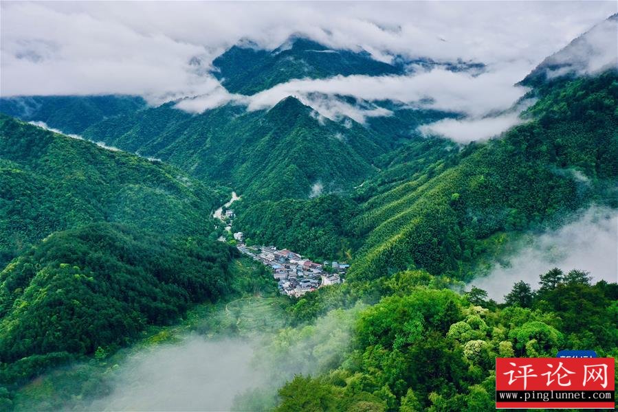 (新华全媒头条·奋进新征程 建功新时代·非凡十年·图文互动)(1)福建:抢抓机遇谋发展 奋力谱写新篇章